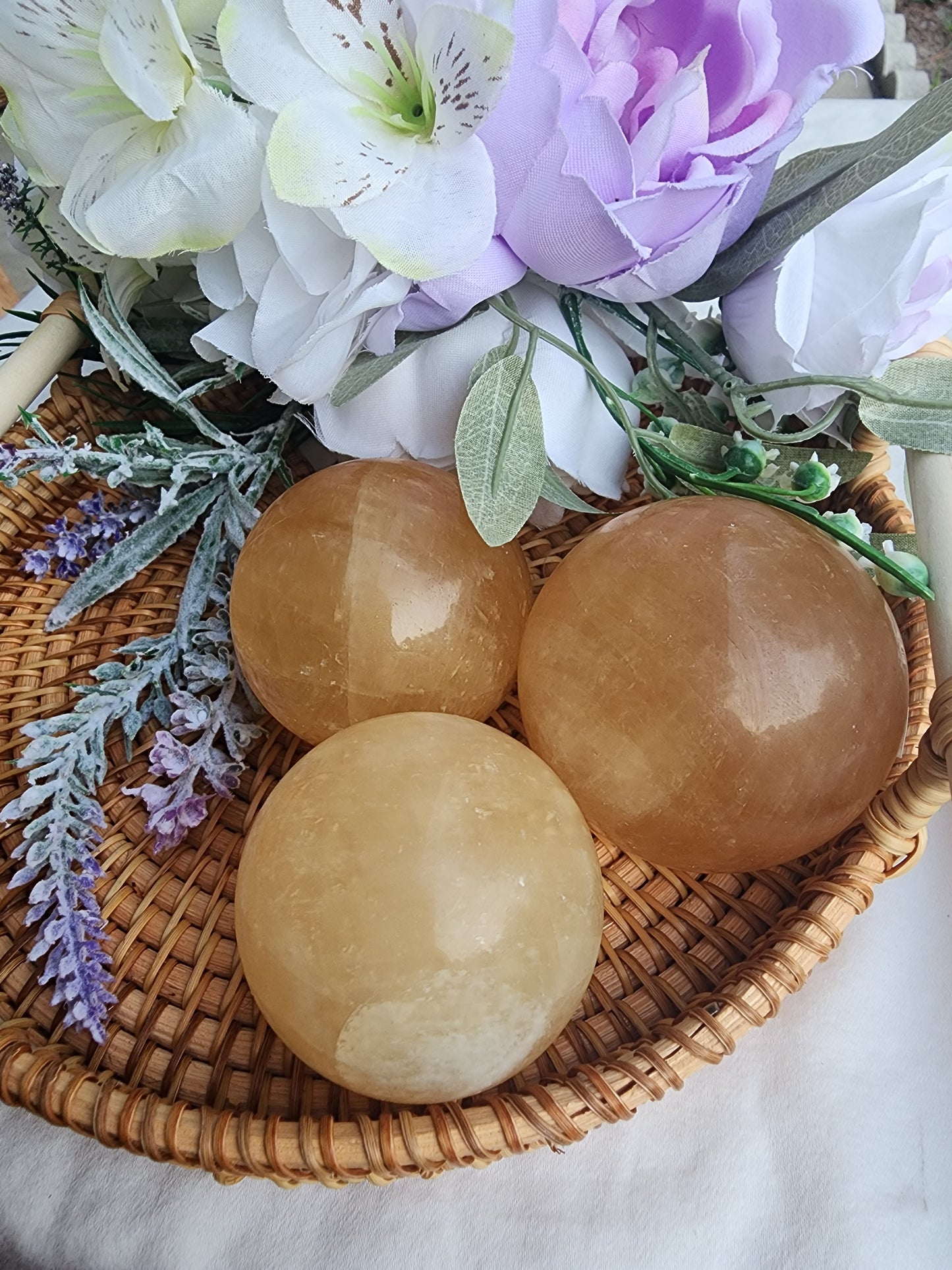 HONEY CALCITE SPHERE