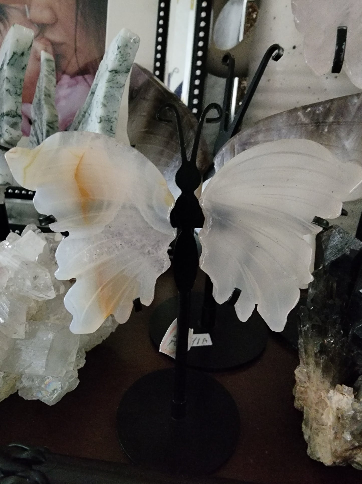 SMALL FLOWER AGATE  BUTTERFLY