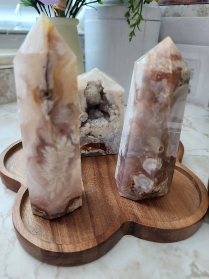 FLOWER AGATE TOWERS