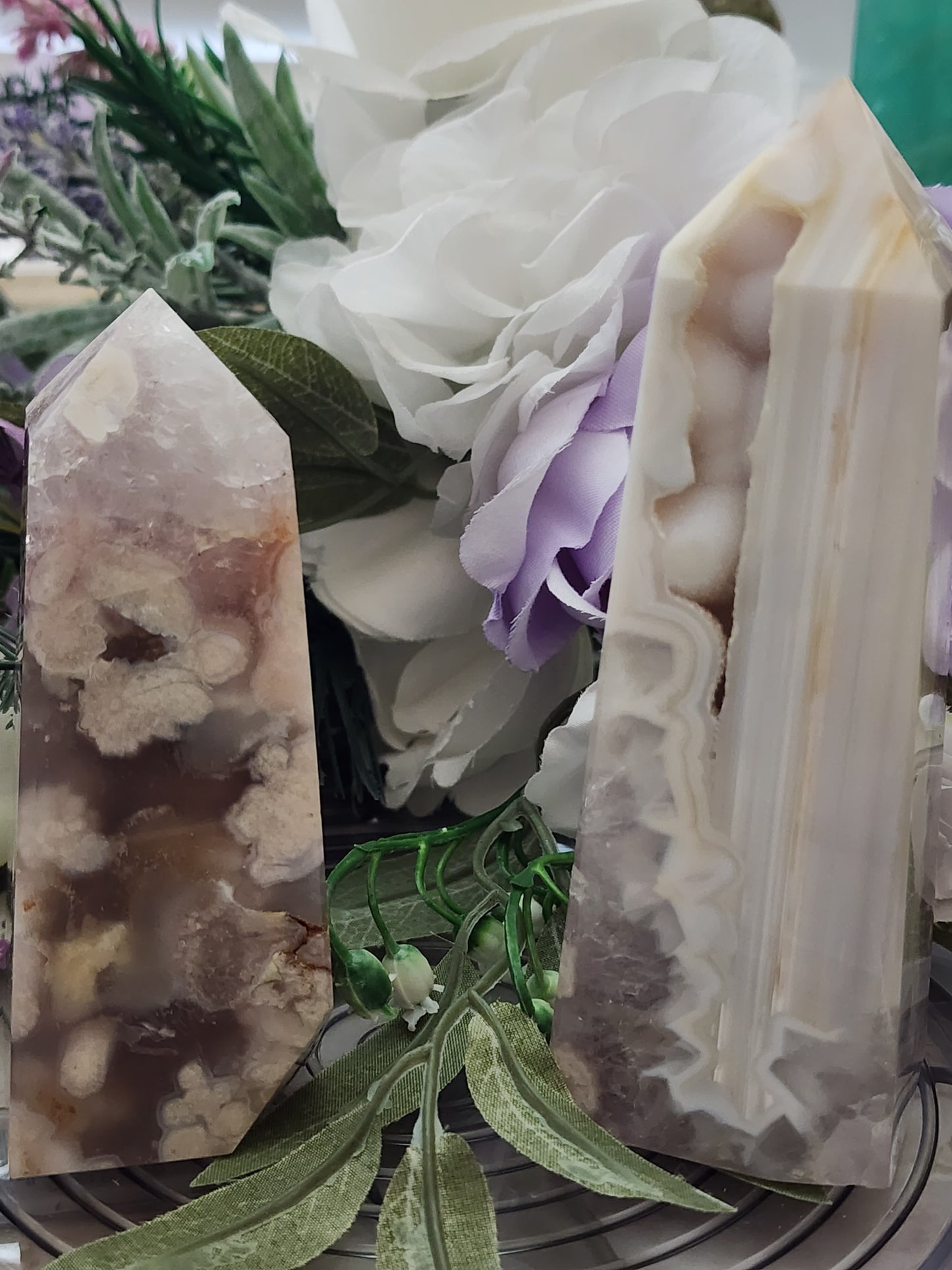 FLOWER AGATE TOWERS