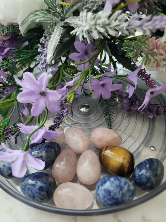 SMALL CRYSTAL EGGS