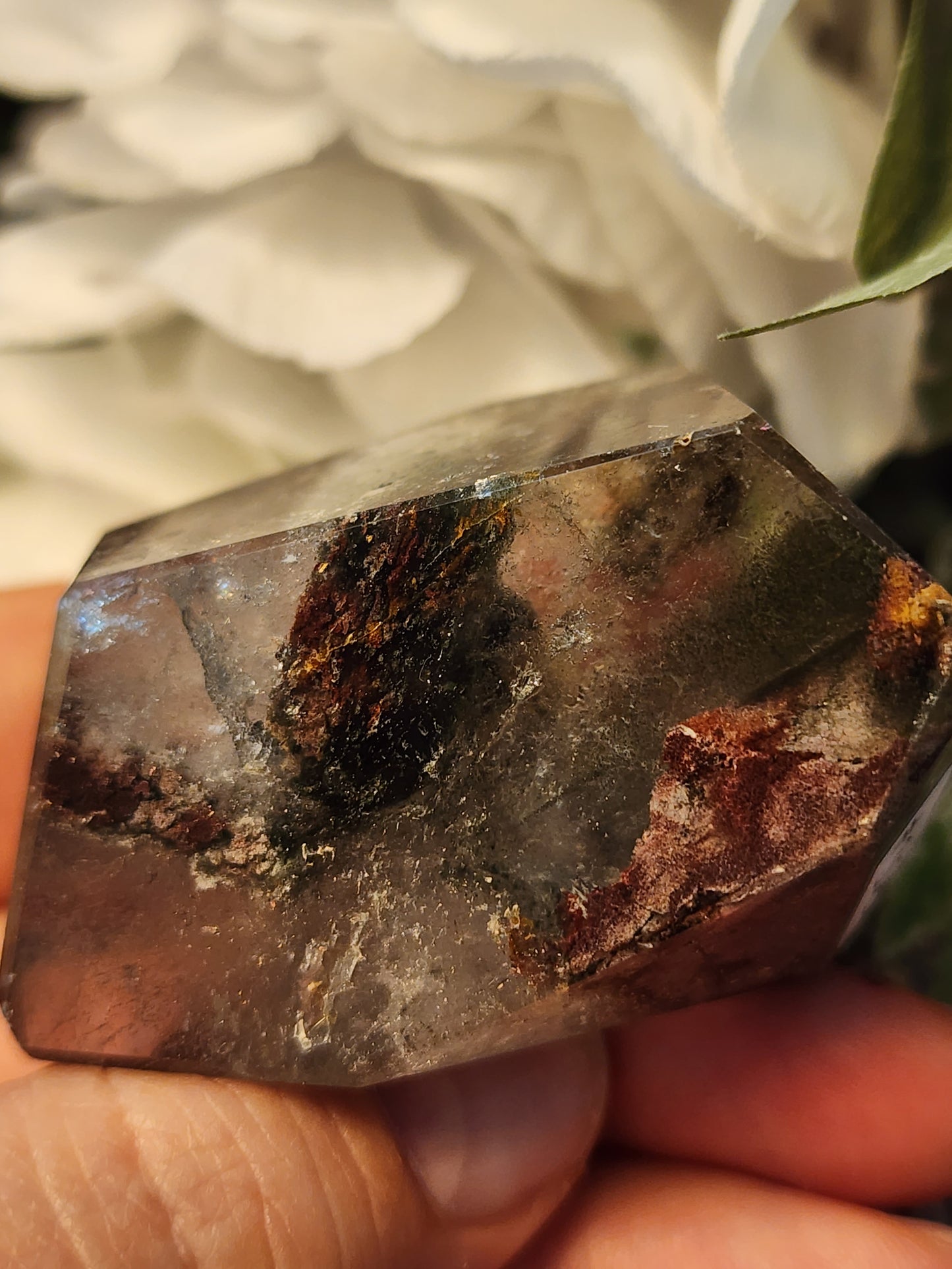 FREEFORM GARDEN QUARTZ