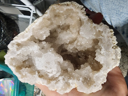 GEODE CRYSTAL /SNOW QUARTZ/